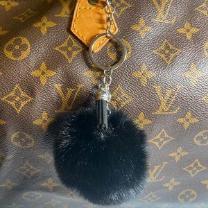 Bag / Purse Pompom Charm #123